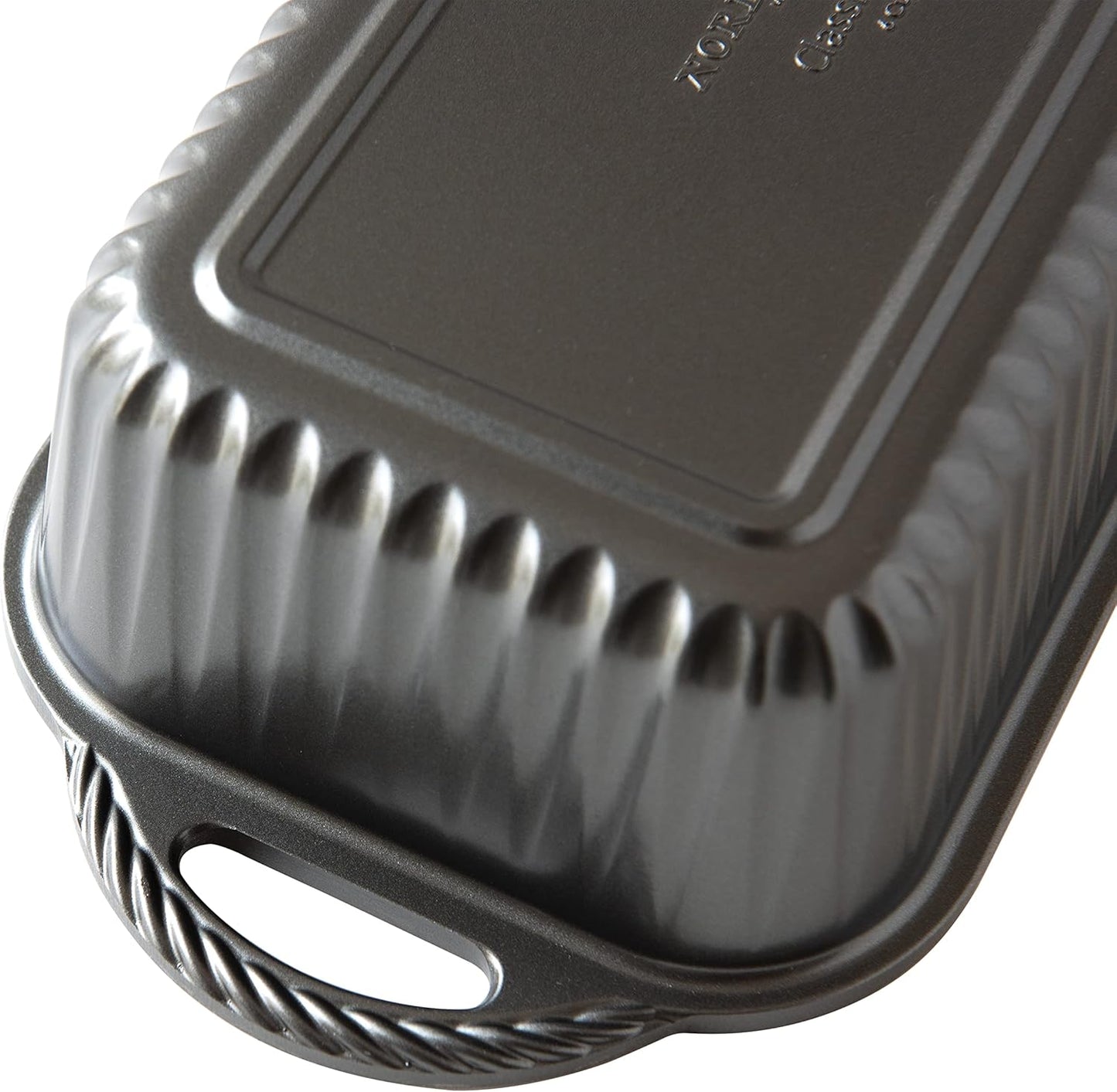 Nordic Ware Procast Classic Loaf