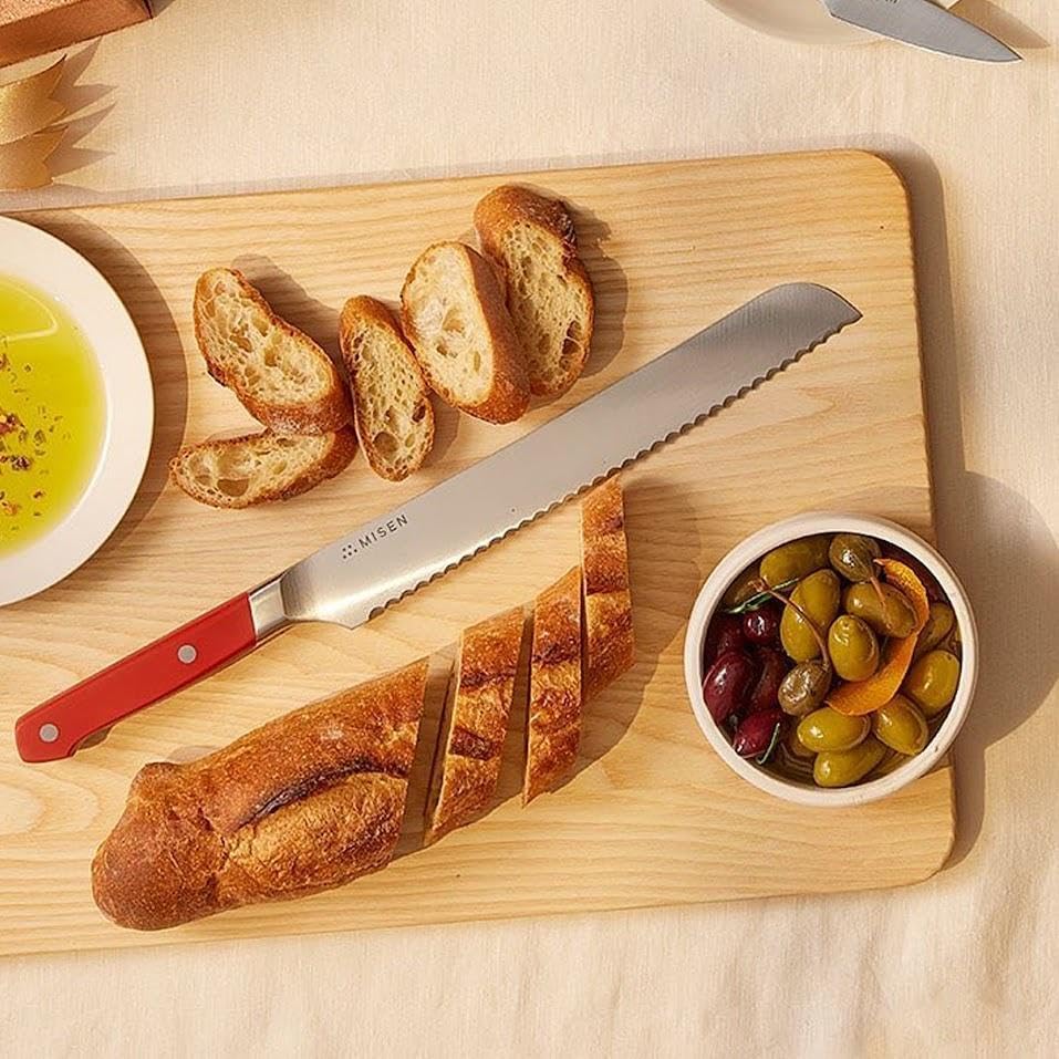 Misen Serrated Bread Knife – High-Carbon Japanese AUS8 Steel – Effortless Slicing of Bread, Pastries, and Fruits – Razor-Sharp Edge and Durable Blade with Ergonomic Handle - 8", Red