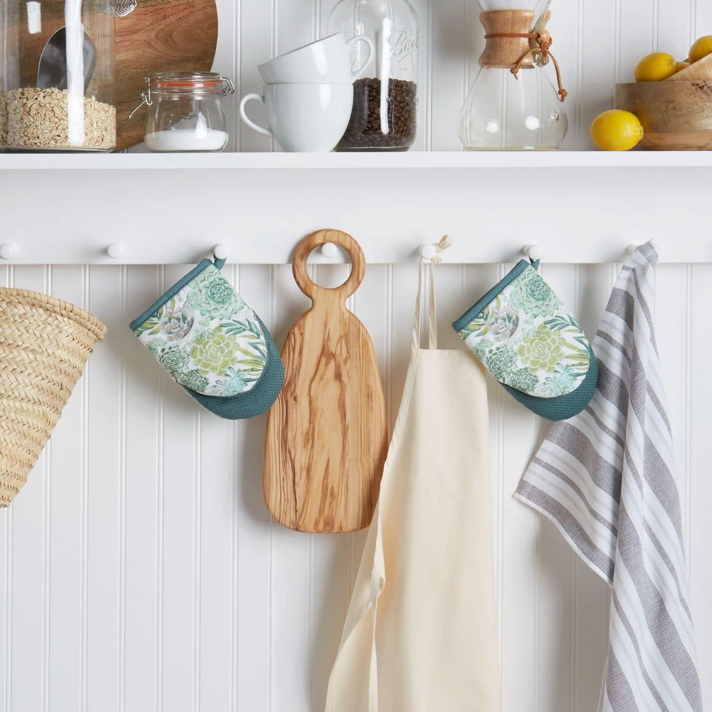 Martha Stewart Succulents Mini Oven Mitt 2-Pack Set, Green, 5.5"X8"