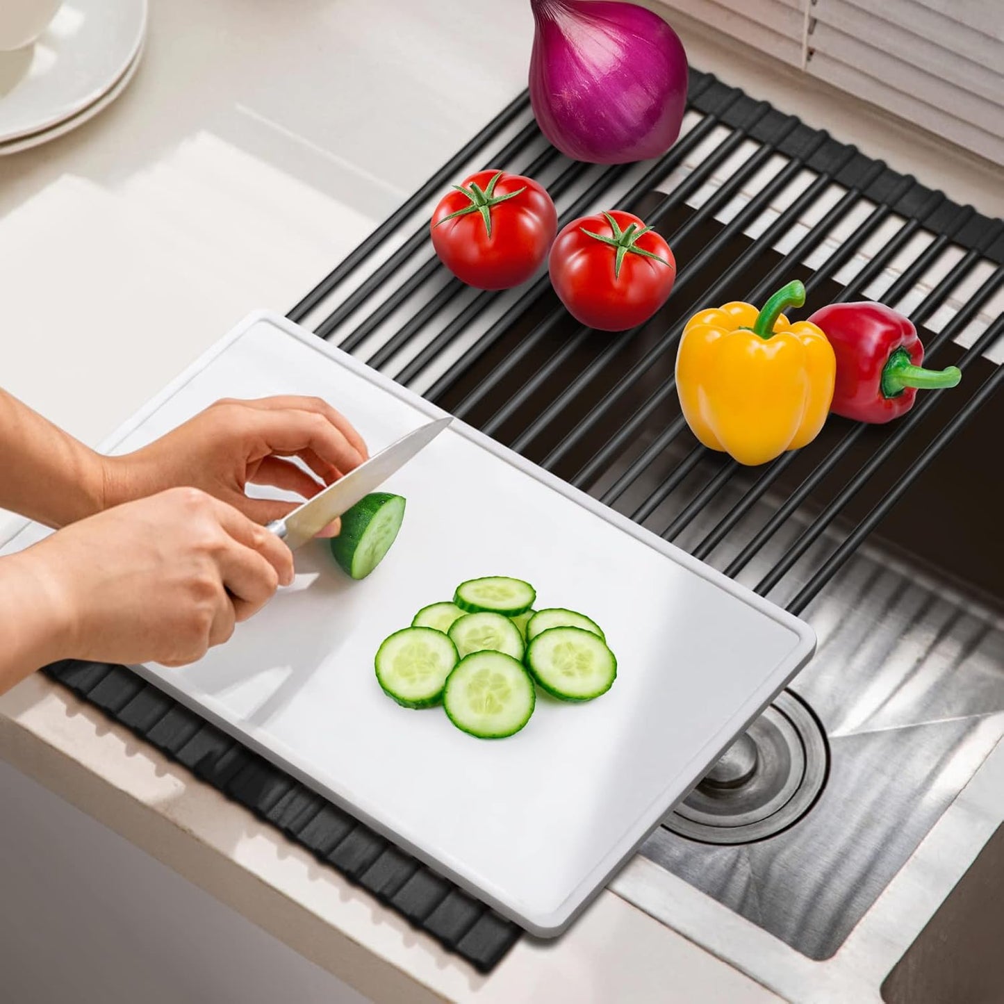 Roll Up Dish Drying Rack Over The Sink Kitchen Roll Up Sink Drying Rack Multipurpose Foldable Sink Drying Mat, Heat-Resistant, Anti-Slip & Anti-Rust Dish Rack for Kitchen, 20.5" x 13", Black